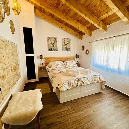 Alojamiento Rural El Nido Ponton Alto Dış mekan fotoğraf